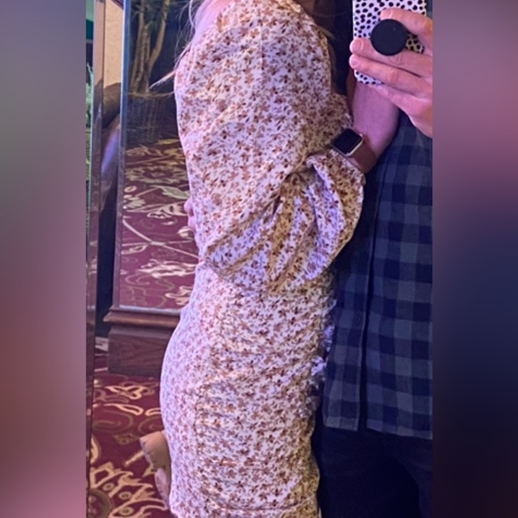 Floral Print Bodycon Dress - Picture 4 of 6